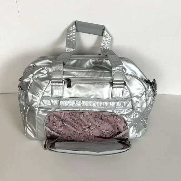 Lug Propeller 2 Overnight Travel Bag Metallic Silver Overnight/Weekender Bag - Picture 15 of 16